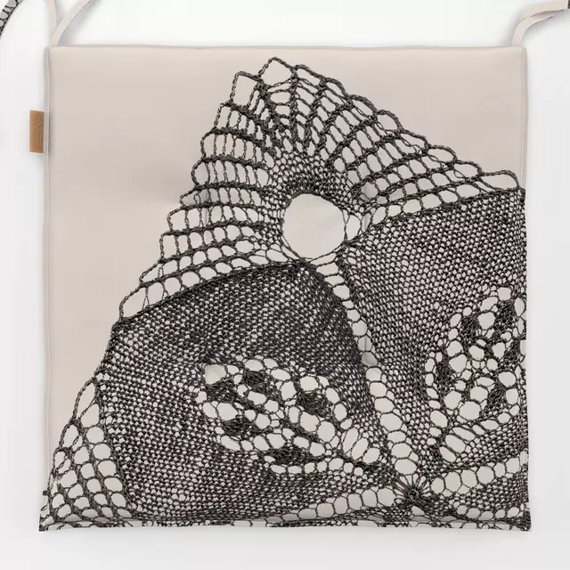 Sitzkissen Der feine Faden LACE #1
