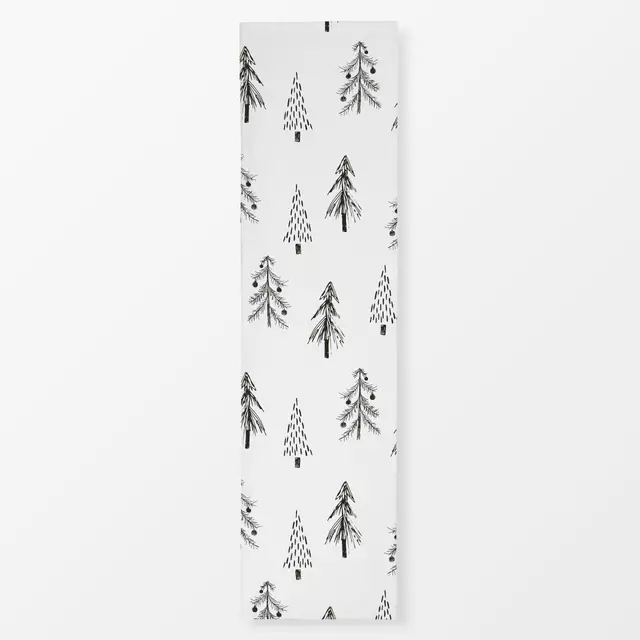 Tischläufer Weihnachtsbäume Winterwald