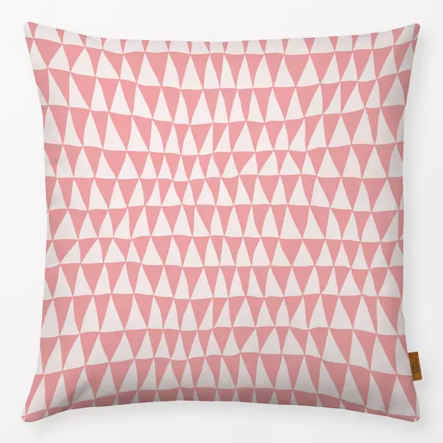 Kissen Odd Triangles koralle pink